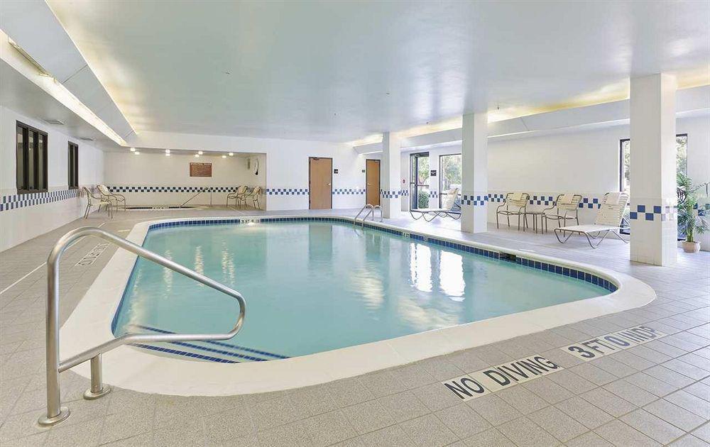 Hampton Inn Houston Stafford Facilities photo