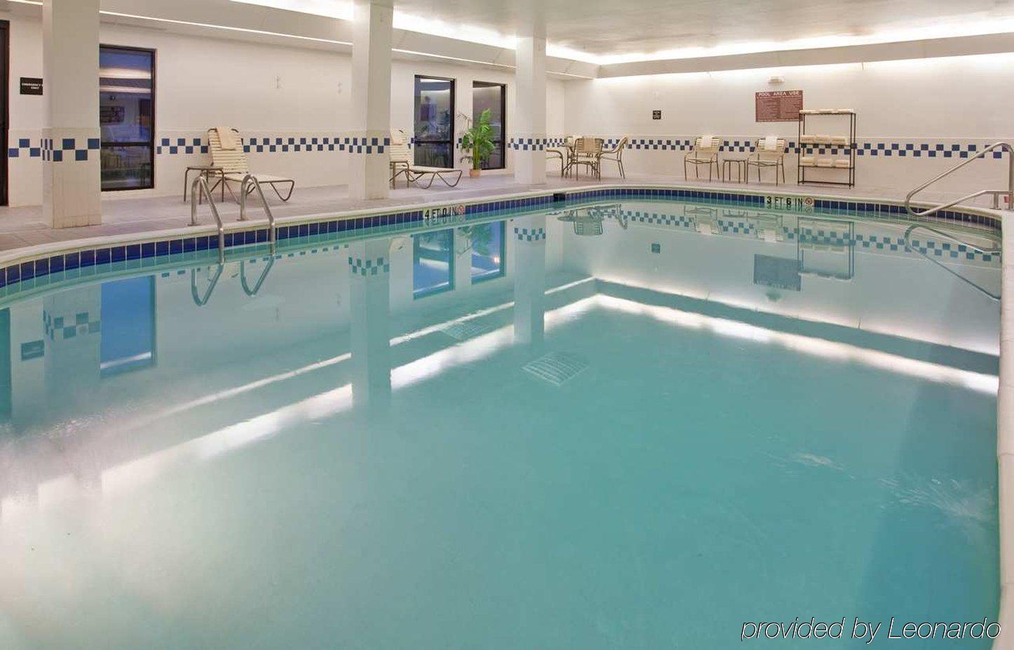 Hampton Inn Houston Stafford Facilities photo